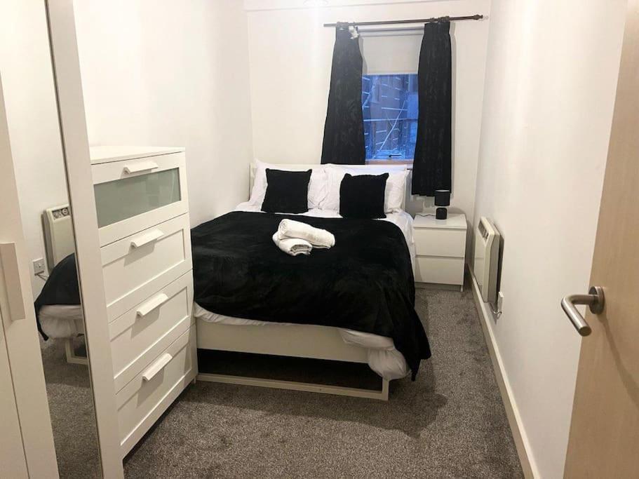 2 Bedroom City Center Apartment Manchester Bagian luar foto
